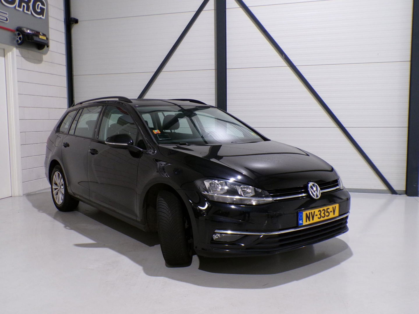 Volkswagen Golf Variant 1.0 TSI Comfortline "Origineel NL!" Apple-Carplay Parkeersensoren Adaptive-cruise Navigatie DAB+ Bluetooth