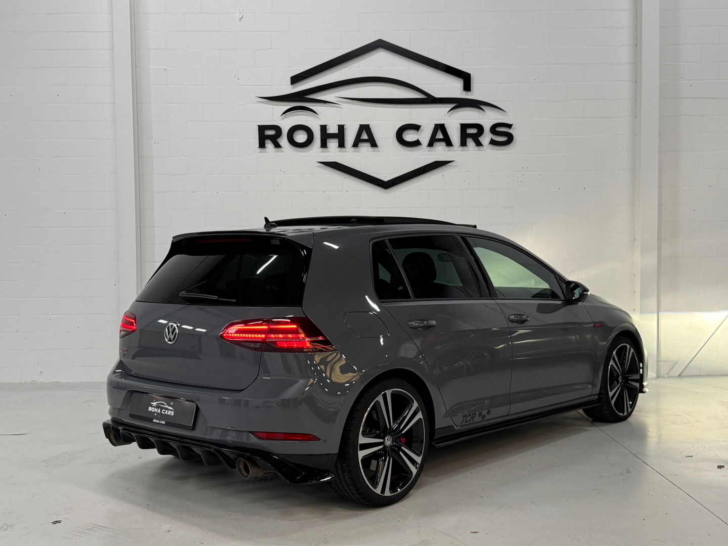 Volkswagen Golf 2.0 TSI GTI TCR Pano*Akrapovic*Cam