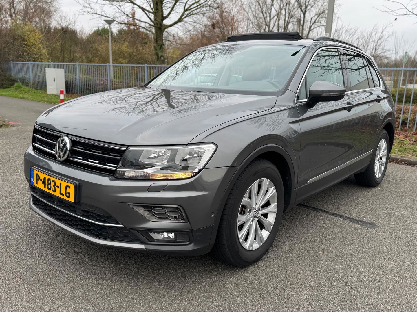Volkswagen Tiguan 1.4 TSI ACT DSG Panorama 360 Camera Leder memory