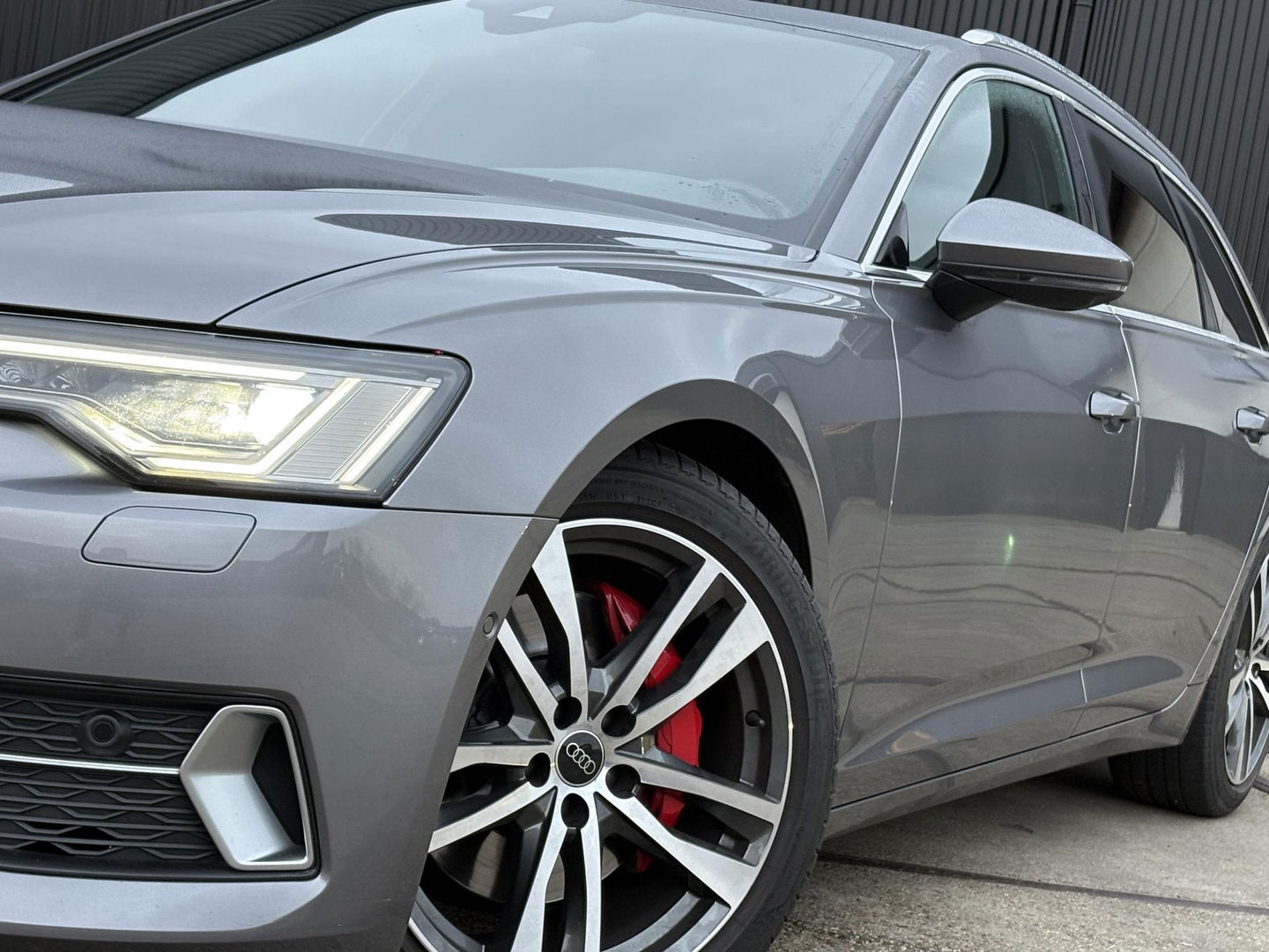 Audi A6 Avant 50 TDI QUATTRO SPORT S LINE | TREKHAAK | MATRIX LED | 360 | STOELVERWARMING