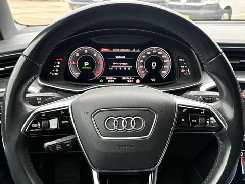 Audi A6 Avant 50 TDI QUATTRO SPORT S LINE | TREKHAAK | MATRIX LED | 360 | STOELVERWARMING