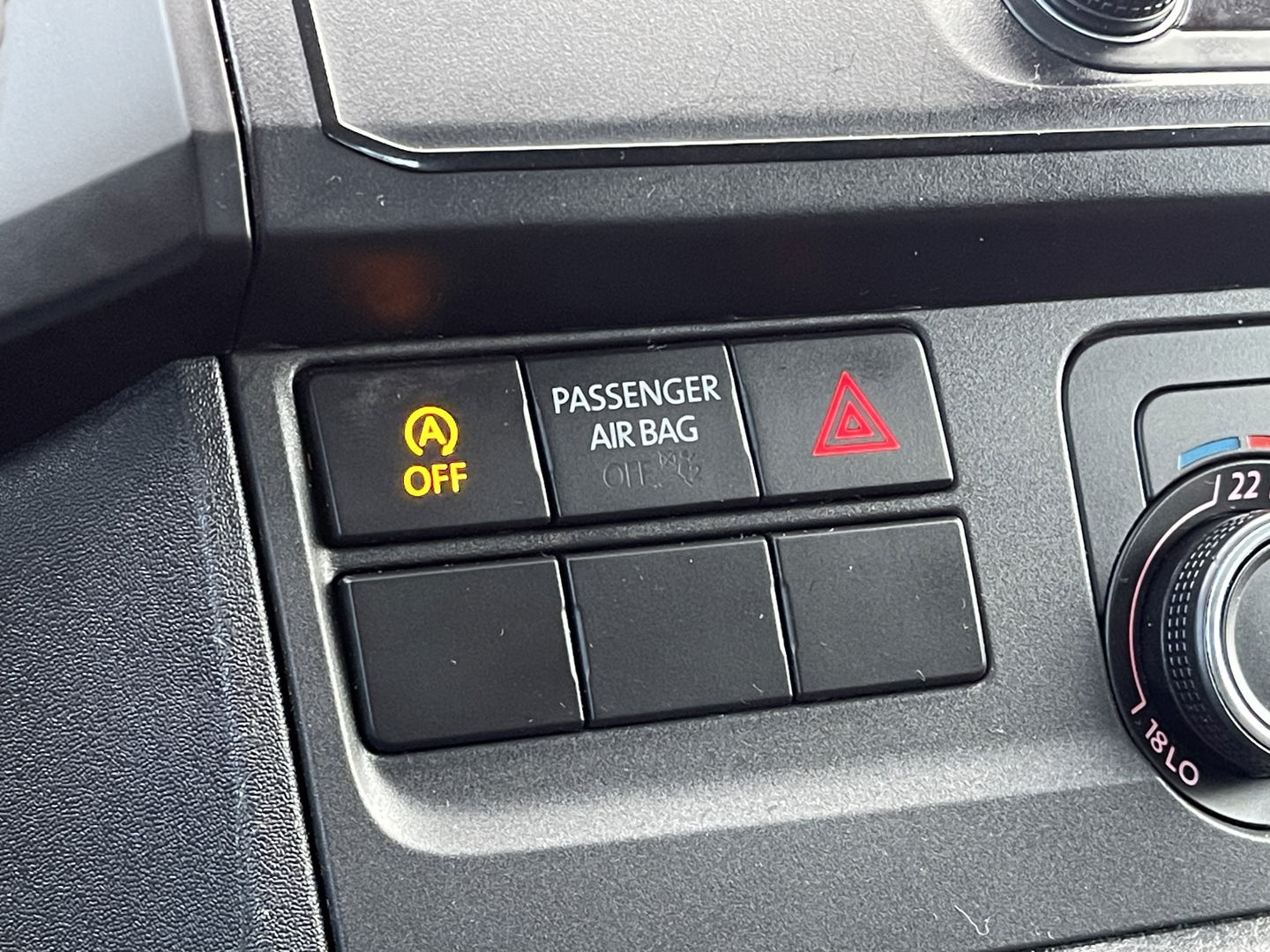 Volkswagen Transporter 2.0 TDI L2H1 DC | BTW |  Pick-up! | 6 Pers. | Trekhaak | Apple Carplay | Cruise Control | Stop&GO | Airconditioning |