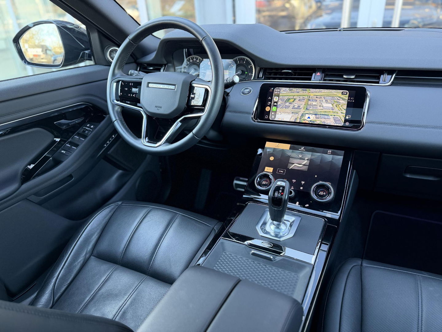 Land Rover Range Rover Evoque 1.5 P300e AWD R-Dynamic SE Black Style|Schuif/Kantel dak|Sfeer|Meridian|Memory|ACC|Winterpakket|Trekhaak