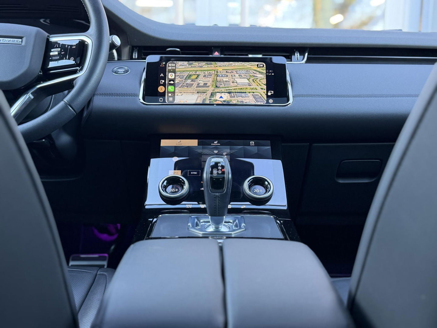 Land Rover Range Rover Evoque 1.5 P300e AWD R-Dynamic SE Black Style|Schuif/Kantel dak|Sfeer|Meridian|Memory|ACC|Winterpakket|Trekhaak