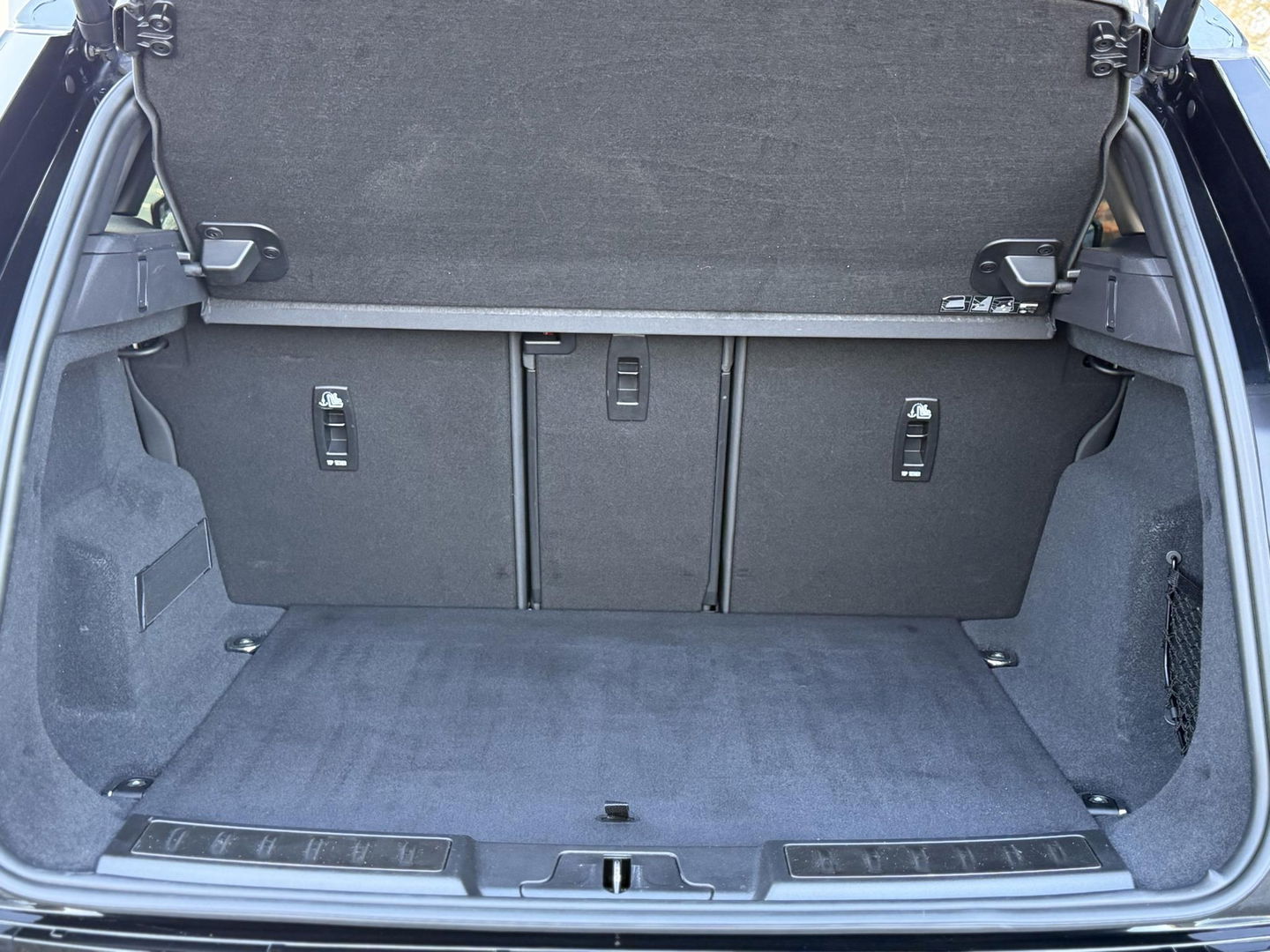 Land Rover Range Rover Evoque 1.5 P300e AWD R-Dynamic SE Black Style|Schuif/Kantel dak|Sfeer|Meridian|Memory|ACC|Winterpakket|Trekhaak