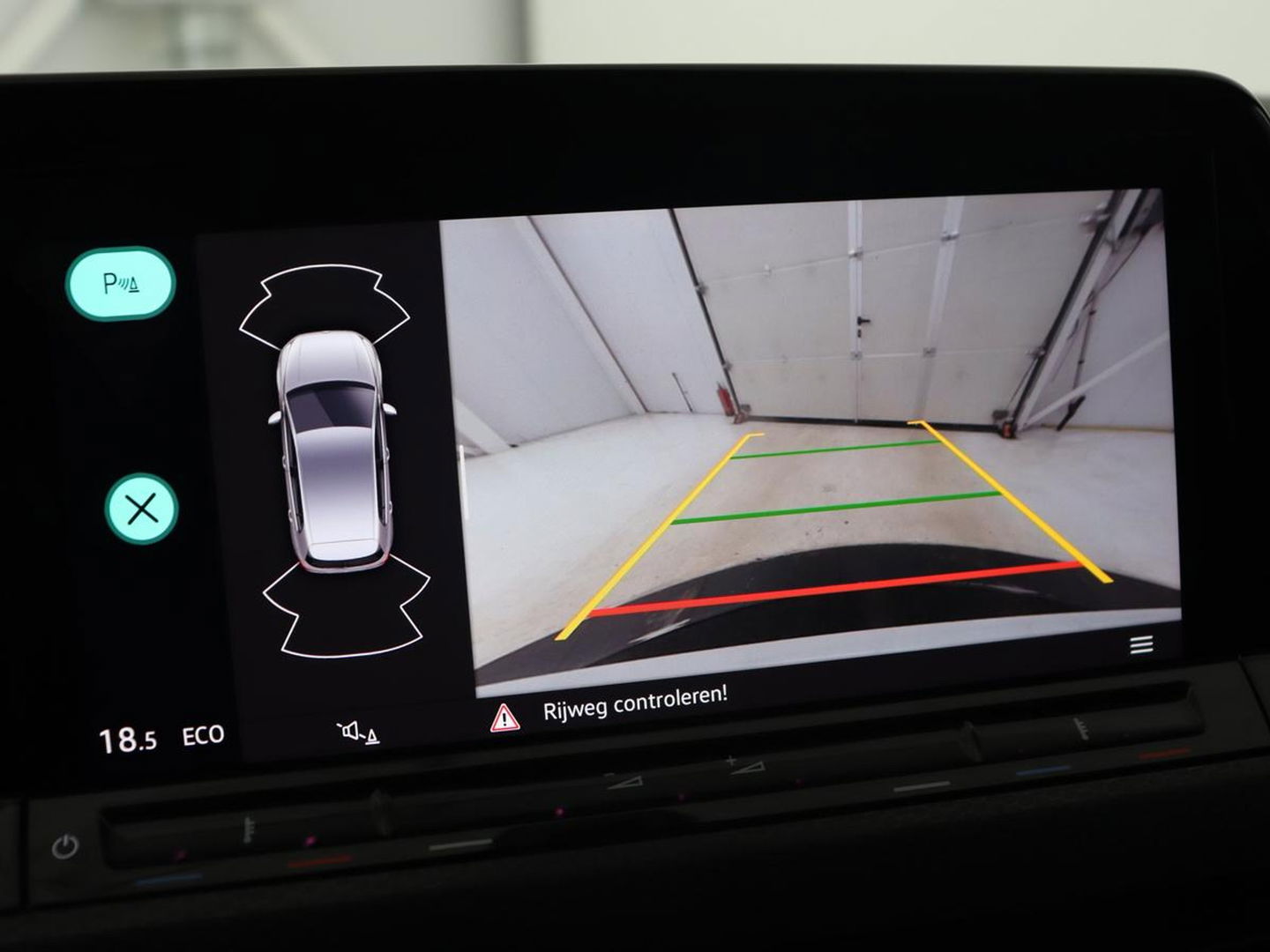 Volkswagen Golf 1.4 eHybrid GTE | Camera | Adaptive cruise | Carplay | Navigatie | Sportstoelen | Full LED | Sfeerverlichting | PHEV