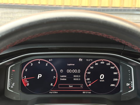 Volkswagen Polo 2.0 TSI GTI | Panoramdak | Apple Carplay | Beats Audio | Rijmodusregeling | Adaptive Cruise Control | Parkeersensoren | Keyless | Dodehoeksensor | Stoelverwarming |
