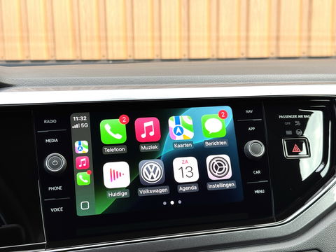 Volkswagen Polo 2.0 TSI GTI | Panoramdak | Apple Carplay | Beats Audio | Rijmodusregeling | Adaptive Cruise Control | Parkeersensoren | Keyless | Dodehoeksensor | Stoelverwarming |