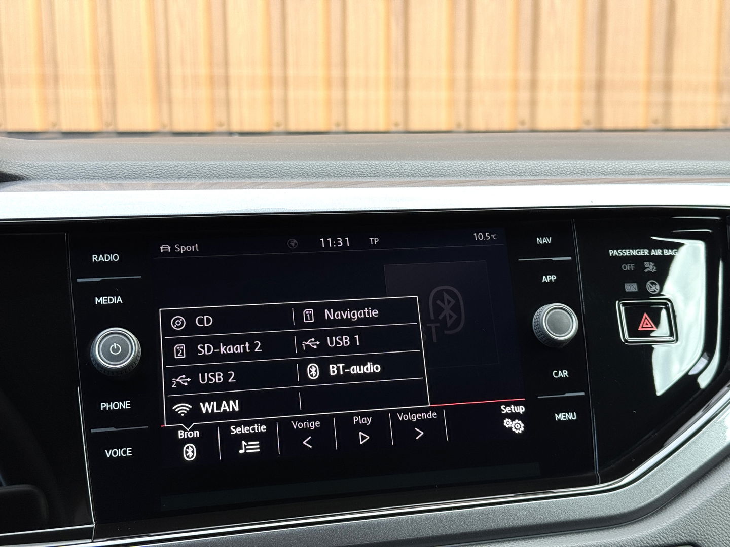 Volkswagen Polo 2.0 TSI GTI | Panoramdak | Apple Carplay | Beats Audio | Rijmodusregeling | Adaptive Cruise Control | Parkeersensoren | Keyless | Dodehoeksensor | Stoelverwarming |