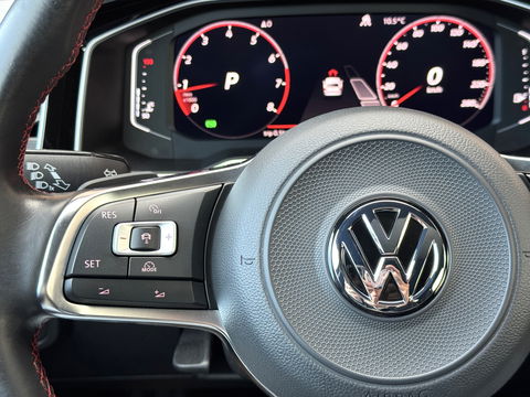 Volkswagen Polo 2.0 TSI GTI | Panoramdak | Apple Carplay | Beats Audio | Rijmodusregeling | Adaptive Cruise Control | Parkeersensoren | Keyless | Dodehoeksensor | Stoelverwarming |
