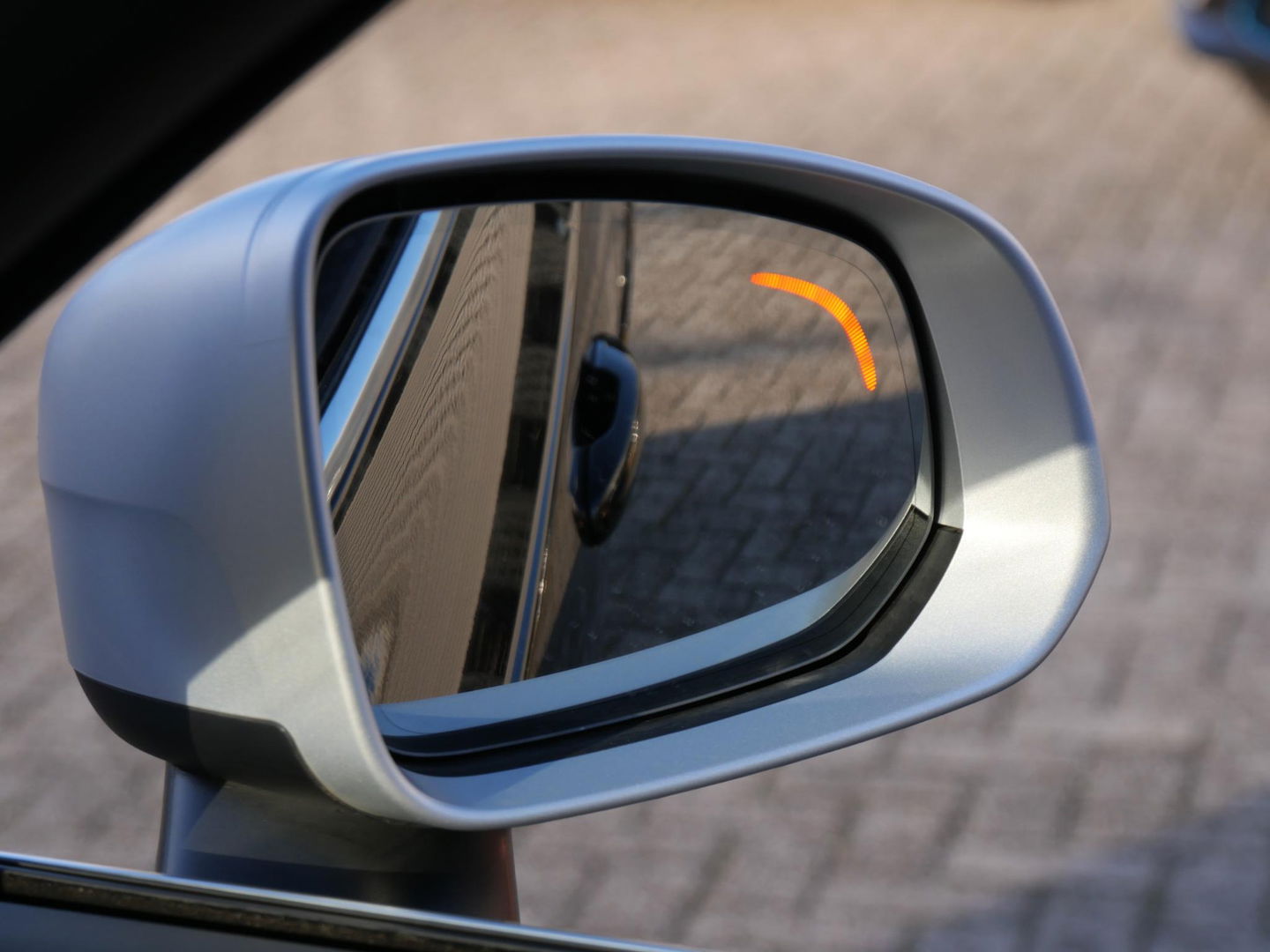 Volvo XC90 T8 AWD R-DESIGN/ BLIS/ H&K AUDIO/ PANORAMADAK/ CAMERA