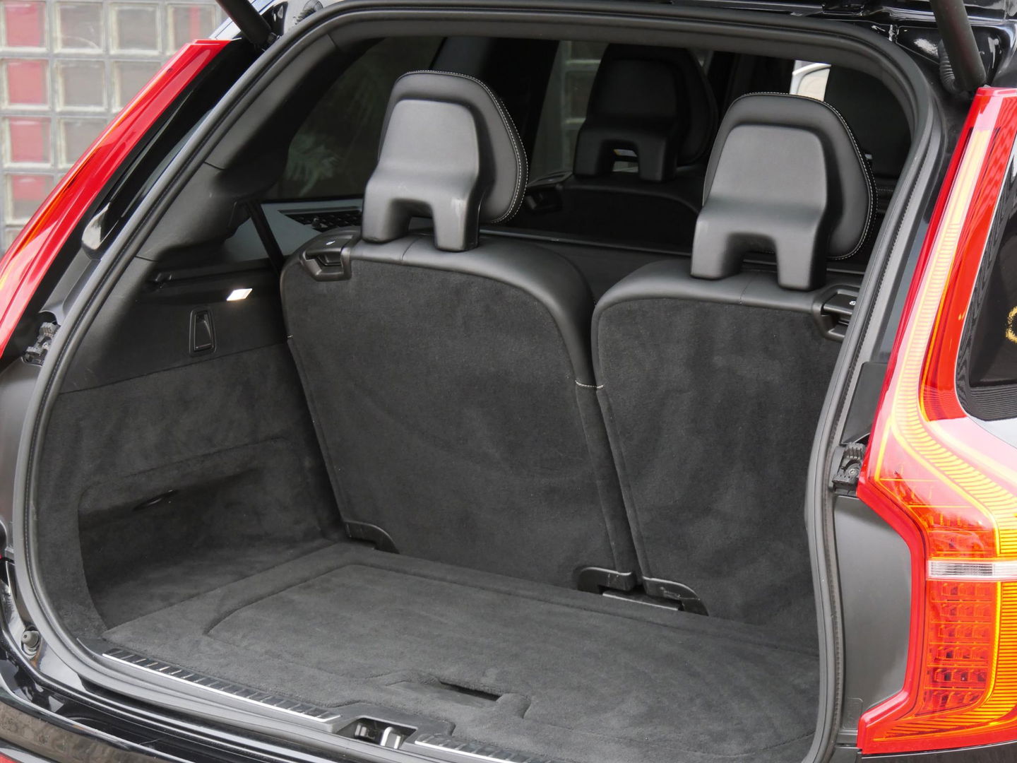 Volvo XC90 T8 AWD R-DESIGN/ BLIS/ H&K AUDIO/ PANORAMADAK/ CAMERA