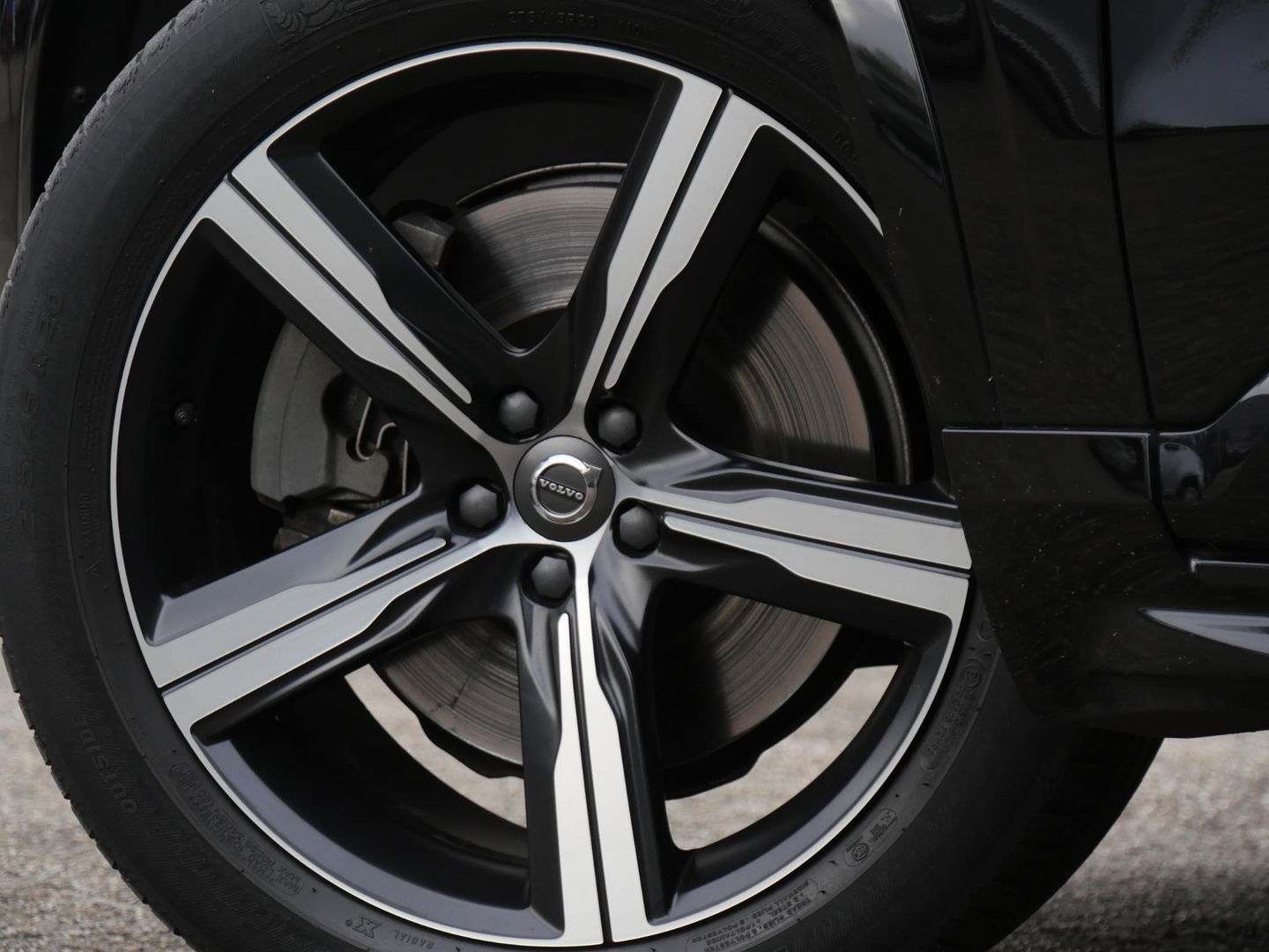 Volvo XC90 T8 AWD R-DESIGN/ BLIS/ H&K AUDIO/ PANORAMADAK/ CAMERA