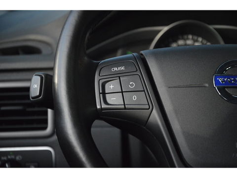 Volvo XC70 D5 AWD Classic Edition | 5 Cilinder | Camera | Trekhaak 2100KG | Stoelverwarming | Standkachel | VOC |