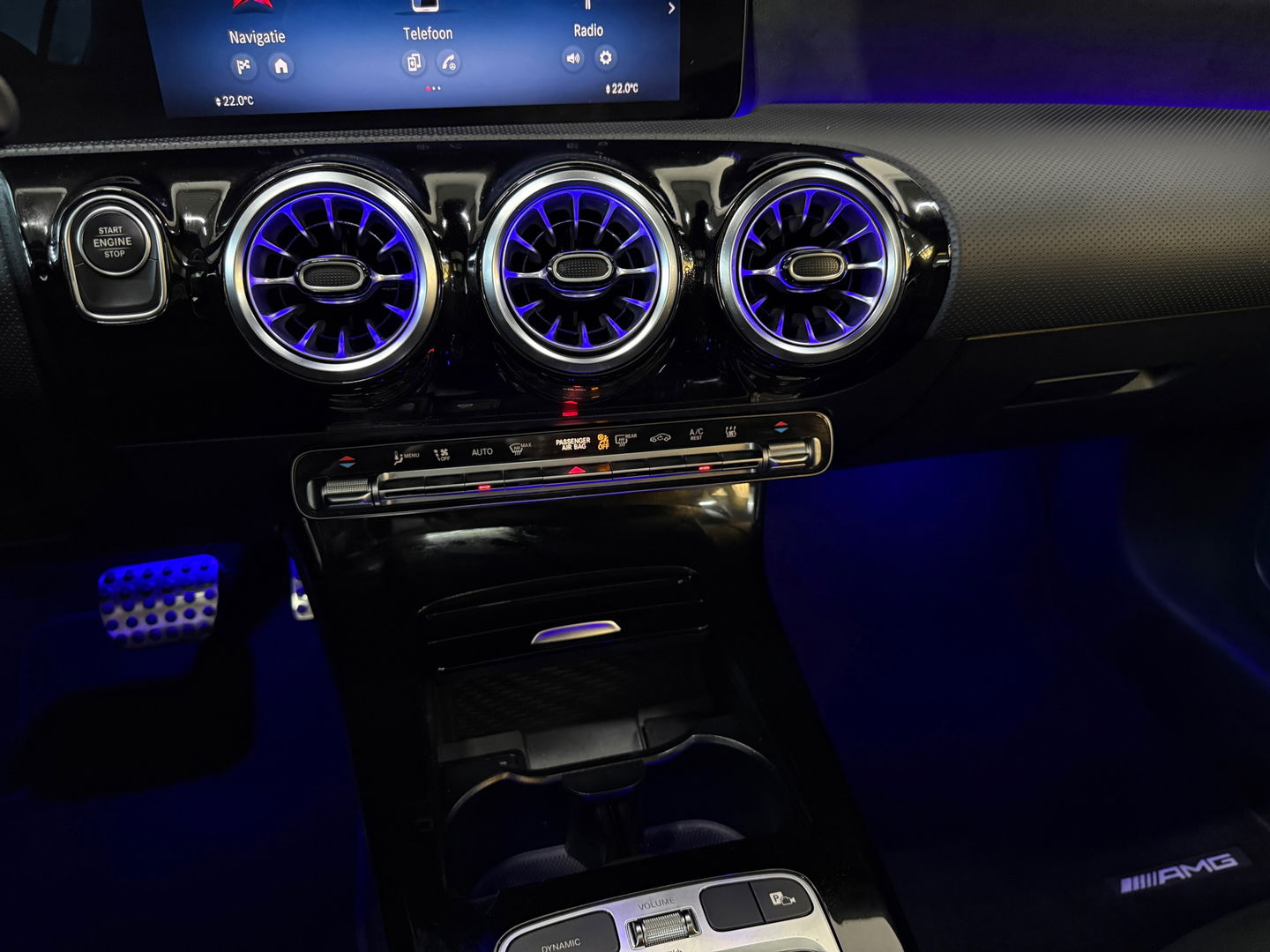 Mercedes-Benz A-Klasse 250 e Star Edition Luxury Line Pano*360Cam*Keyless