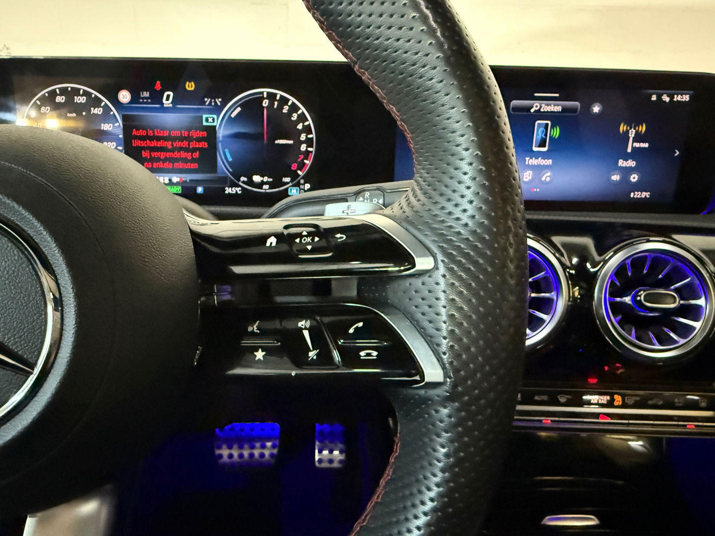 Mercedes-Benz A-Klasse 250 e Star Edition Luxury Line Pano*360Cam*Keyless