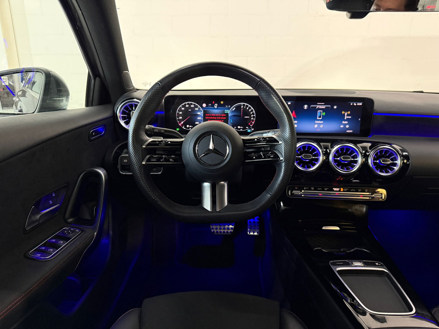 Mercedes-Benz A-Klasse 250 e Star Edition Luxury Line Pano*360Cam*Keyless