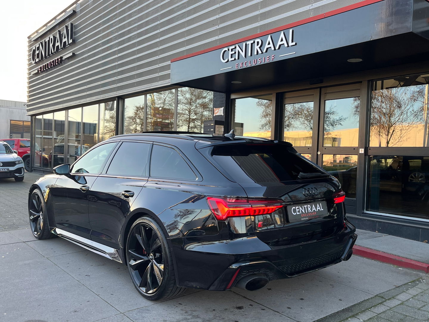 Audi RS6 Avant TFSI Quattro|Pano|Keramisch|B&O|4wiel-besturing|Head-Up|ACC|Memory|360Camera|Carplay|600PK