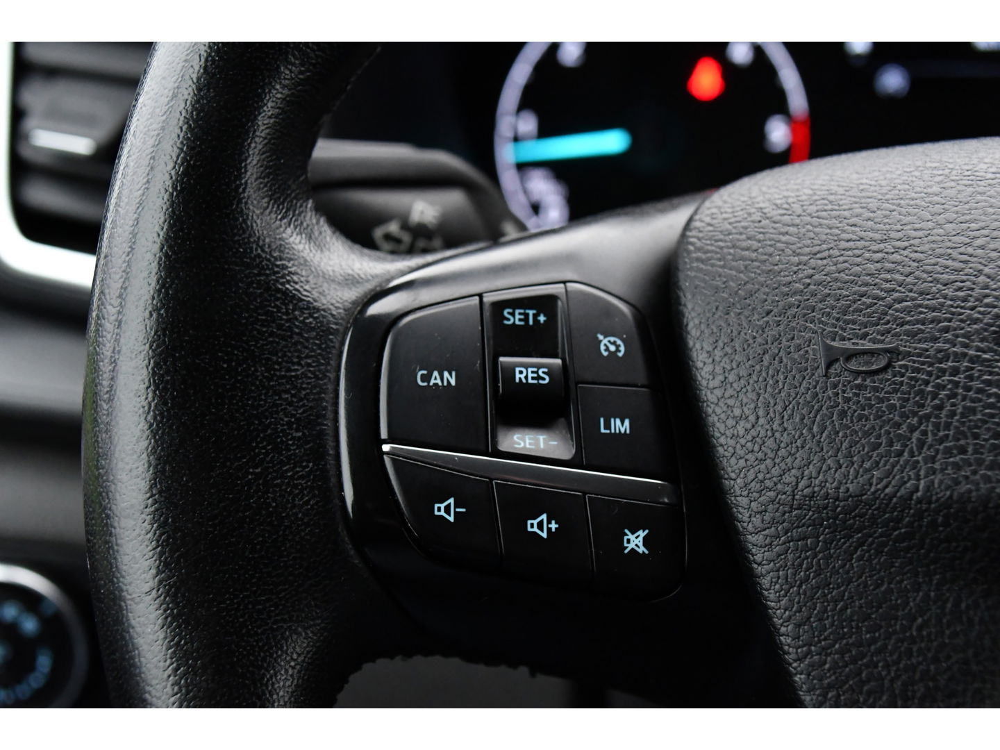 Ford Transit Custom 300 2.0 TDCI L1H1 Limited DC Raptor Edition Camera, Cruise, Carplay, 2 x Schuifdeur, LED, Stoelverwarming, 130pk, Automaat, Uniek!