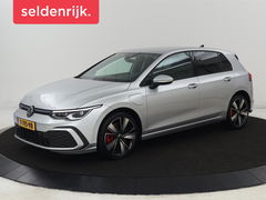 Volkswagen Golf 1.4 eHybrid GTE | Stoelverarming | Trekhaak | Carplay | Adaptive cruise | 18'' | Sportstoelen | Navigatie | Sfeerverlichting | Climate control | Parkeerhulp | PHEV | Plug In