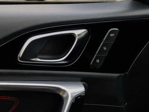 Kia ProCeed GT 1.6 T-GDI 204 DCT Automaat Trekhaak Pano JBL audio