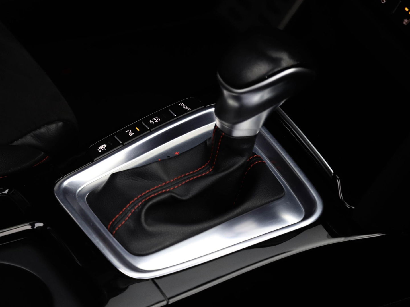 Kia ProCeed GT 1.6 T-GDI 204 DCT Automaat Trekhaak Pano JBL audio