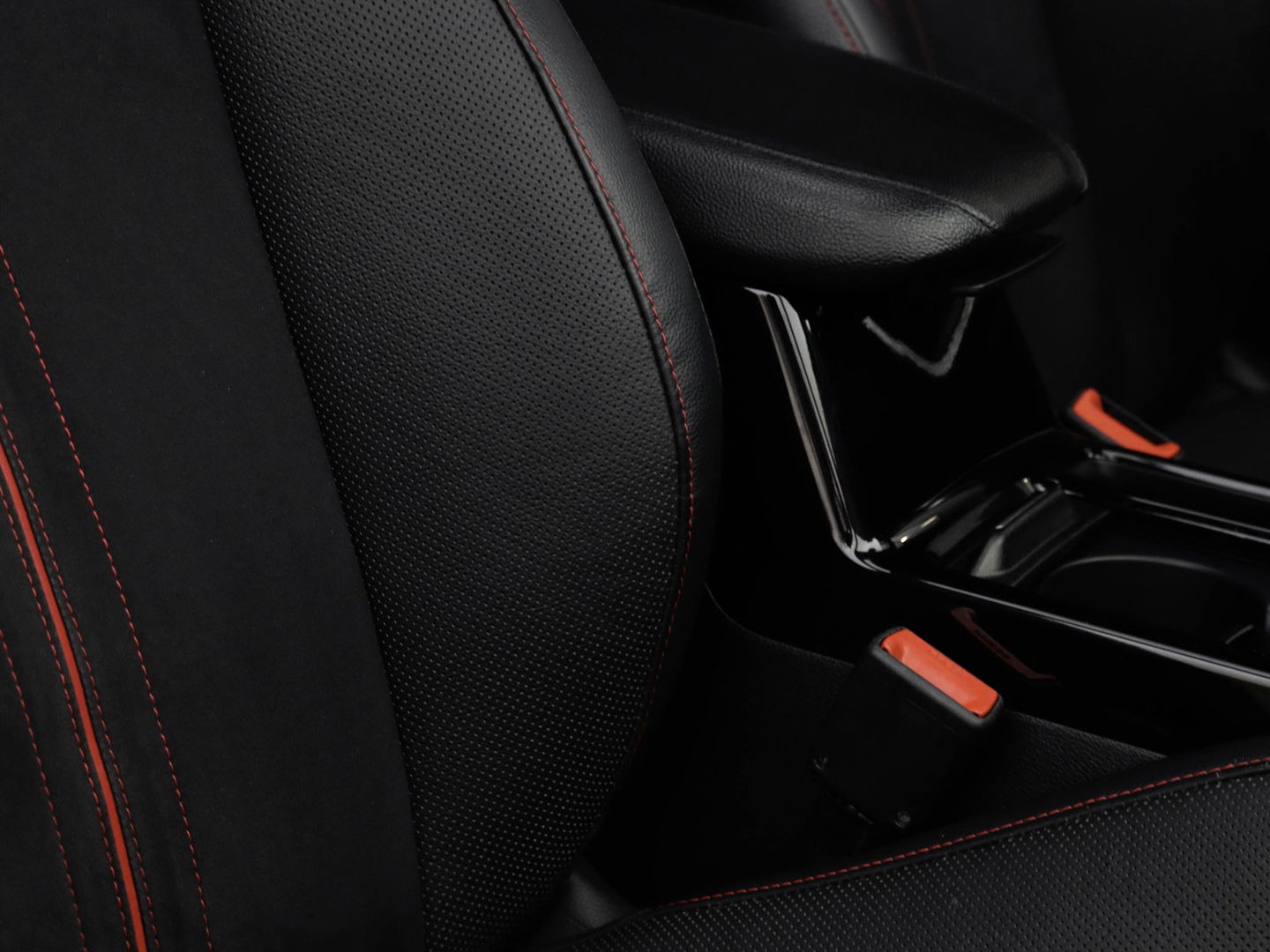 Kia ProCeed GT 1.6 T-GDI 204 DCT Automaat Trekhaak Pano JBL audio