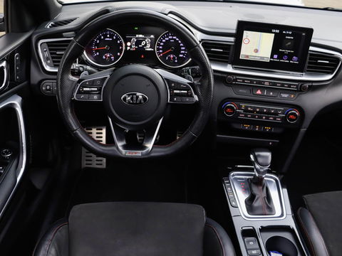 Kia ProCeed GT 1.6 T-GDI 204 DCT Automaat Trekhaak Pano JBL audio