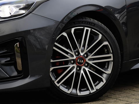 Kia ProCeed GT 1.6 T-GDI 204 DCT Automaat Trekhaak Pano JBL audio