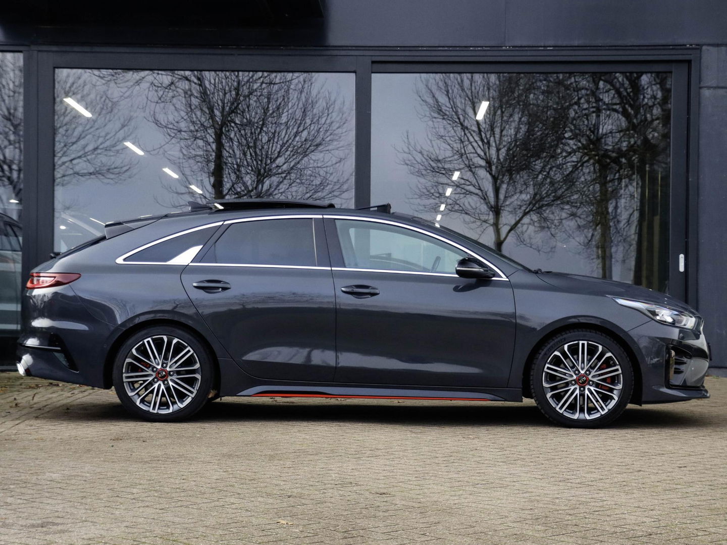 Kia ProCeed GT 1.6 T-GDI 204 DCT Automaat Trekhaak Pano JBL audio