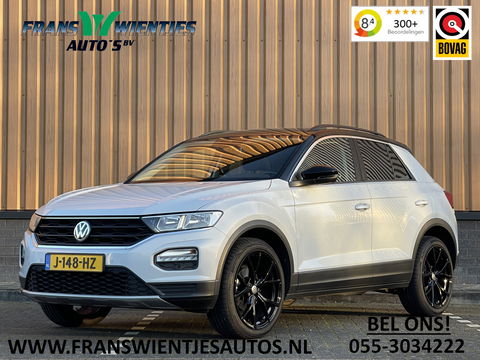 Volkswagen T-Roc 1.5 TSI Sport | Bluetooth | Trekhaak | Airconditioning | Achteruitrijdcamera | Navigatie | Parkeersensoren |