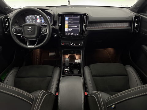 Volvo XC40 1.5 T4 Recharge R-Design | SOH 92% | Adap. Cruise | Camera | Virtual | Stoel/Stuur verw. | Sfeer | Trekh. | Keyless