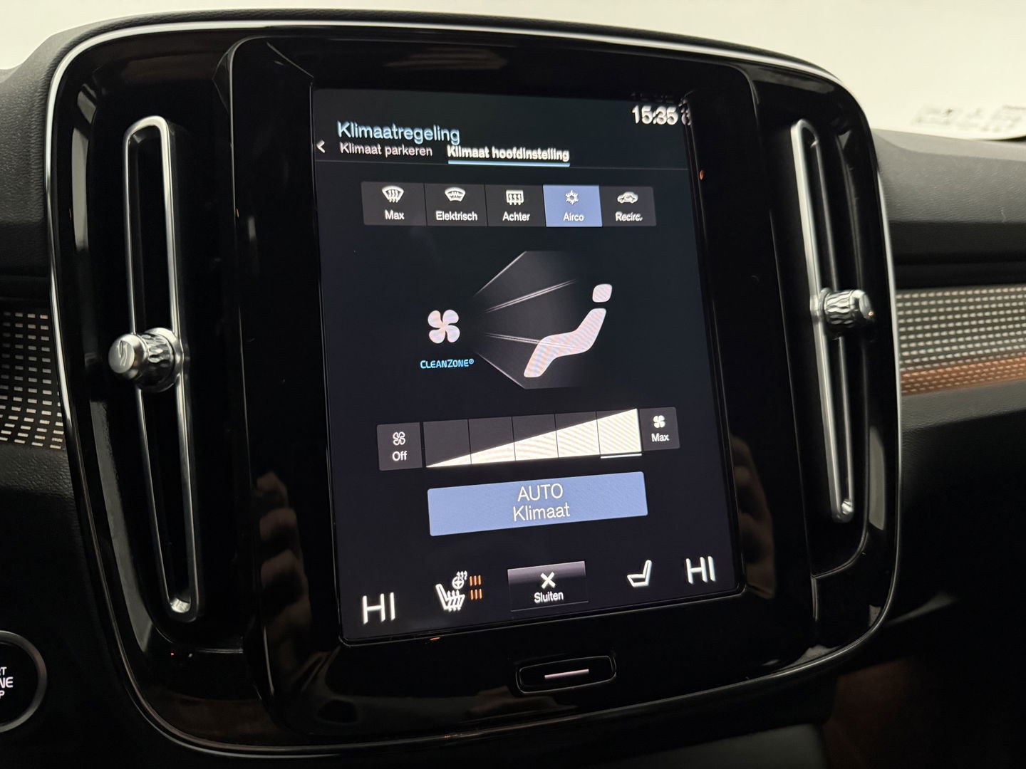 Volvo XC40 1.5 T4 Recharge R-Design | SOH 92% | Adap. Cruise | Camera | Virtual | Stoel/Stuur verw. | Sfeer | Trekh. | Keyless