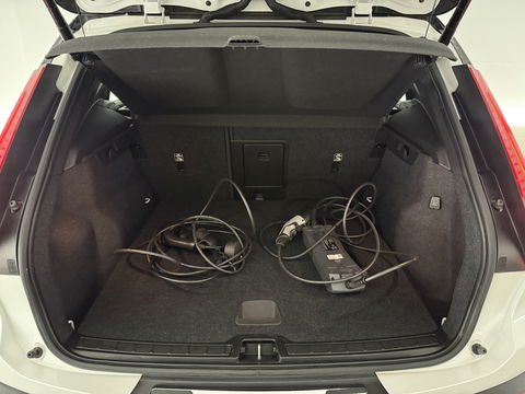 Volvo XC40 1.5 T4 Recharge R-Design | SOH 92% | Adap. Cruise | Camera | Virtual | Stoel/Stuur verw. | Sfeer | Trekh. | Keyless