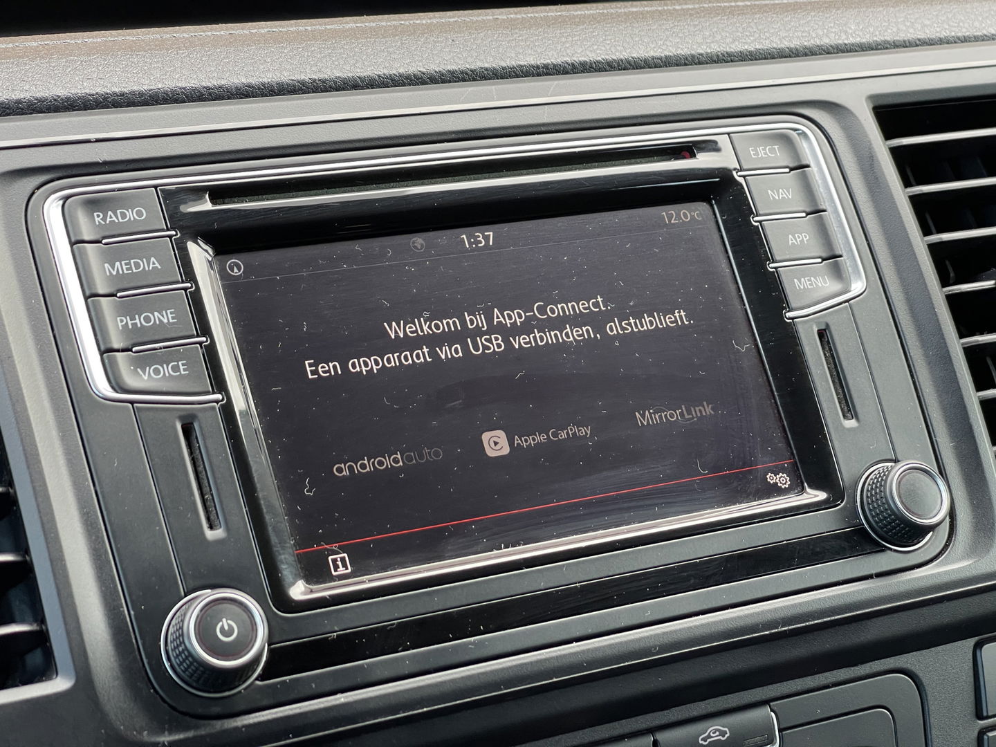 Volkswagen Transporter 2.0 TDI L2H1 DC | Marge! | Pick-up! | 6 Pers. | Trekhaak | Apple Carplay | Cruise Control | Stop&GO | Airconditioning |