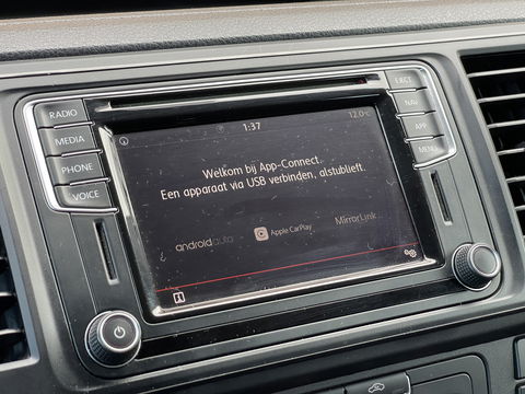 Volkswagen Transporter 2.0 TDI L2H1 DC | Marge! | Pick-up! | 6 Pers. | Trekhaak | Apple Carplay | Cruise Control | Stop&GO | Airconditioning |