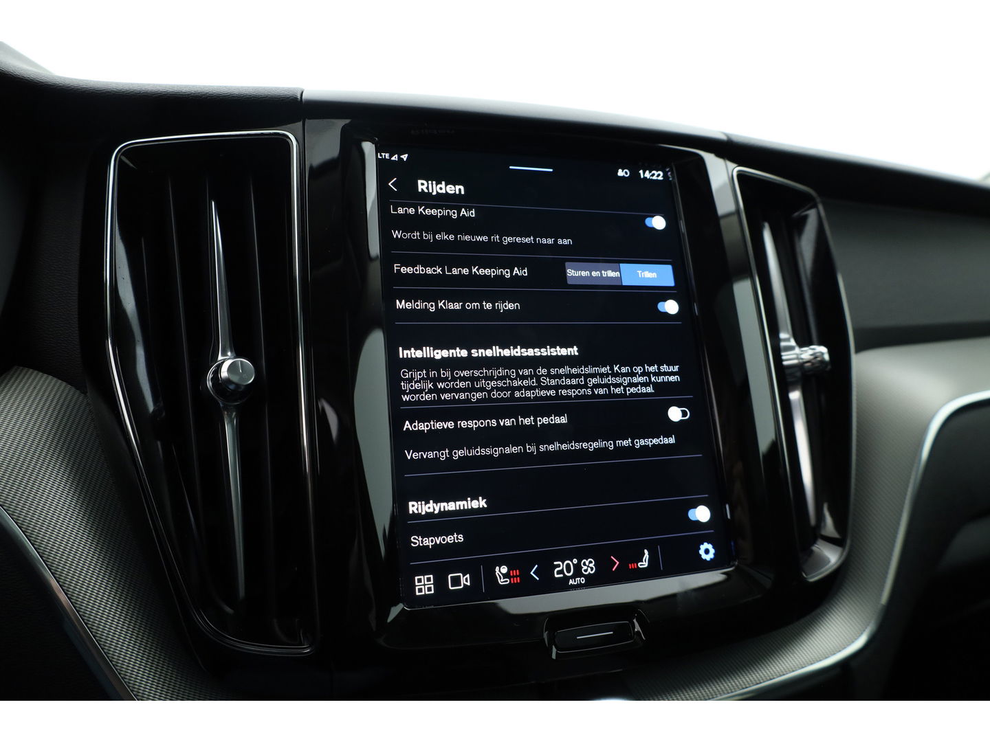 Volvo XC60 T6 Recharge Plus Bright | Pano | Memory seats | 360cam | Leder | 21'' | Harman Kardon