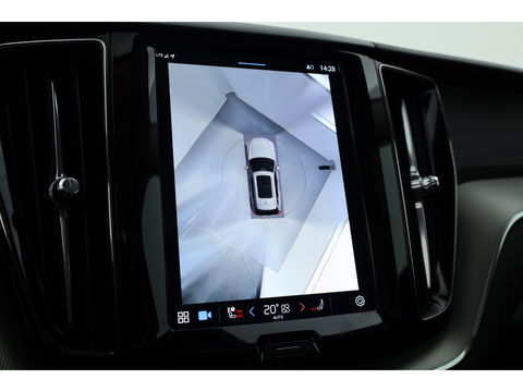 Volvo XC60 T6 Recharge Plus Bright | Pano | Memory seats | 360cam | Leder | 21'' | Harman Kardon