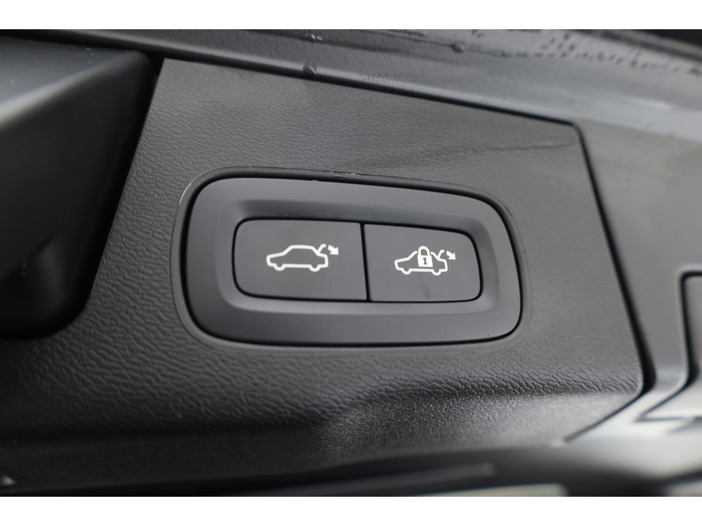 Volvo XC60 T6 Recharge Plus Bright | Pano | Memory seats | 360cam | Leder | 21'' | Harman Kardon