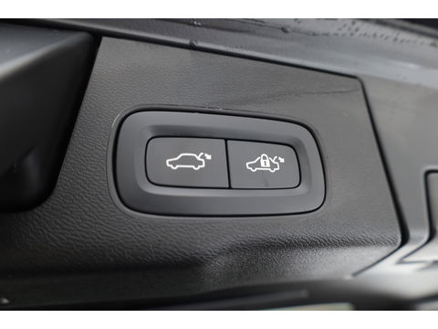 Volvo XC60 T6 Recharge Plus Bright | Pano | Memory seats | 360cam | Leder | 21'' | Harman Kardon