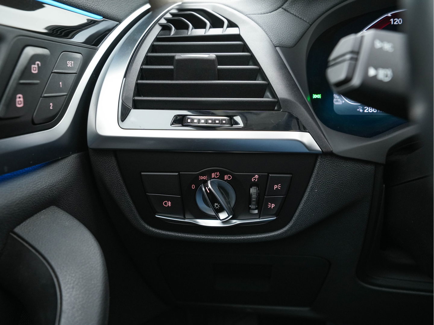 BMW iX3 Executive 80 kWh [ 3-Fase ] { SOH-96% } (INCL.BTW) Aut. *PANO | FULL-LEATHER | ADAPTIVE-CRUISE | FULL-LED | BLIND-SPOT | MEMORY-PACK | DIGI-COCKPIT | HEATED-COMFORTSEATS | CAMERA | DAB+ | NAVI-FULLMAP | 19''ALU*