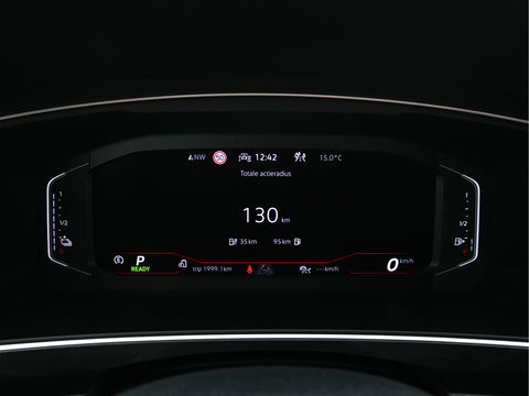 Volkswagen Tiguan 1.4 TSI R-Line Business+ (Plug-in) (INCL-BTW) Aut. *PANO | FULL-LED | ADAPTIVE-CRUISE | DIGI-COCKPIT | HEATED-COMFORTSEATS | NAV-FULLMAP | DAB+ | TOWBAR | PRIVACY-GLASS | ECC | PDC | 19''ALU