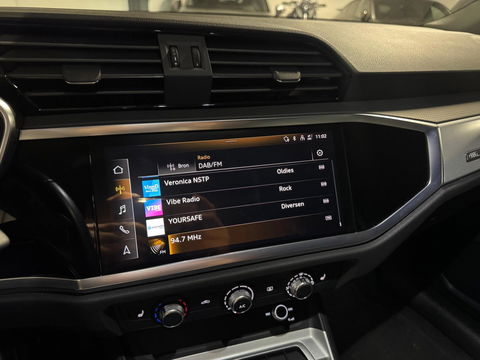 Audi Q3 Sportback 35 TFSI S Edition Competition PANO VOL'