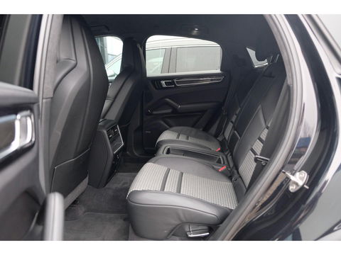 Porsche Cayenne Coupé 3.0 E-Hybrid 462pk *BTW* 4-wielsturing Bose Lightweight Package Carbon pakket NLauto