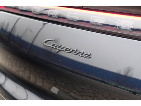 Porsche Cayenne Coupé 3.0 E-Hybrid 462pk *BTW* 4-wielsturing Bose Lightweight Package Carbon pakket NLauto
