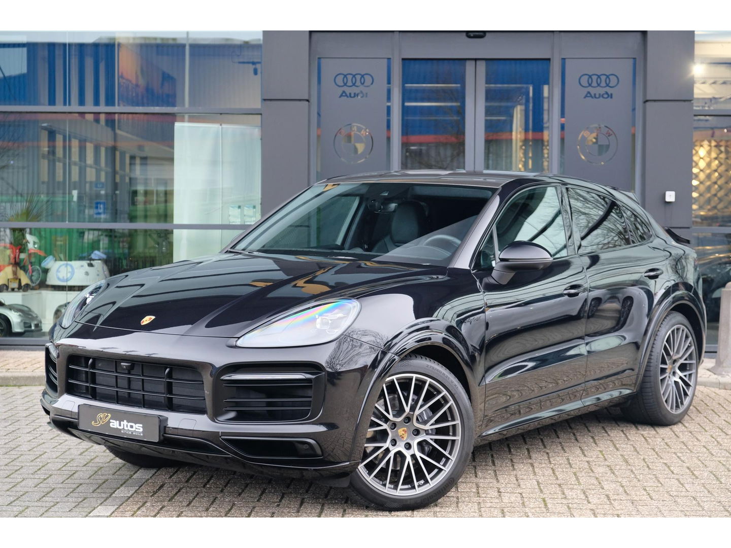 Porsche Cayenne Coupé 3.0 E-Hybrid 462pk *BTW* 4-wielsturing Bose Lightweight Package Carbon pakket NLauto