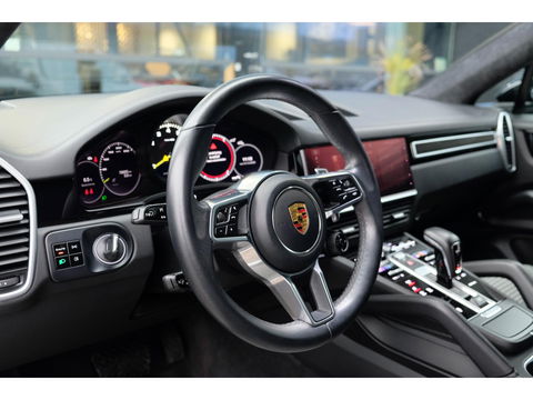 Porsche Cayenne Coupé 3.0 E-Hybrid 462pk *BTW* 4-wielsturing Bose Lightweight Package Carbon pakket NLauto