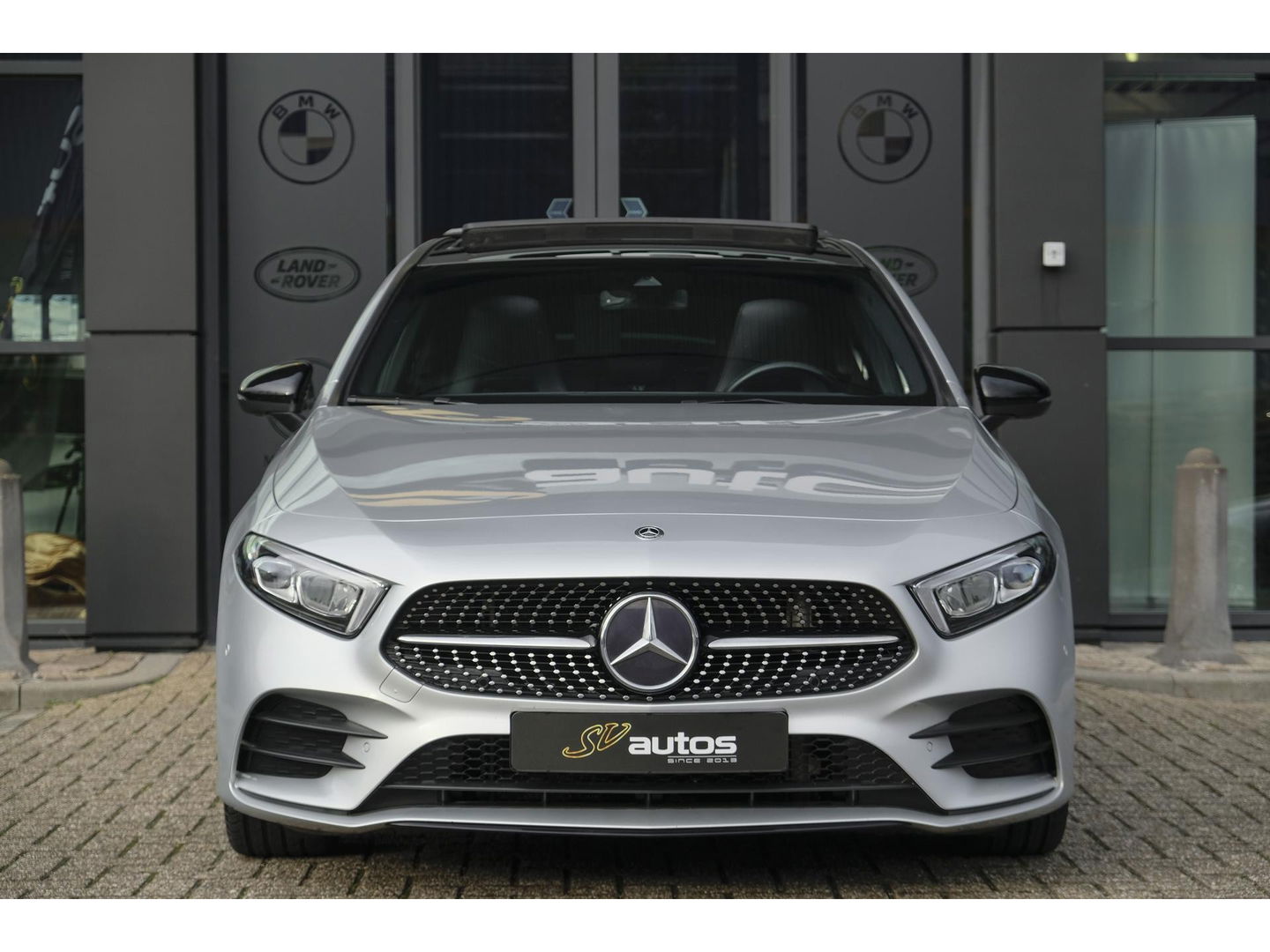 Mercedes-Benz A-Klasse A220 AMG 190pk Panoramadak Widescreen Night pakket 19" LMV Sfeerverlichting