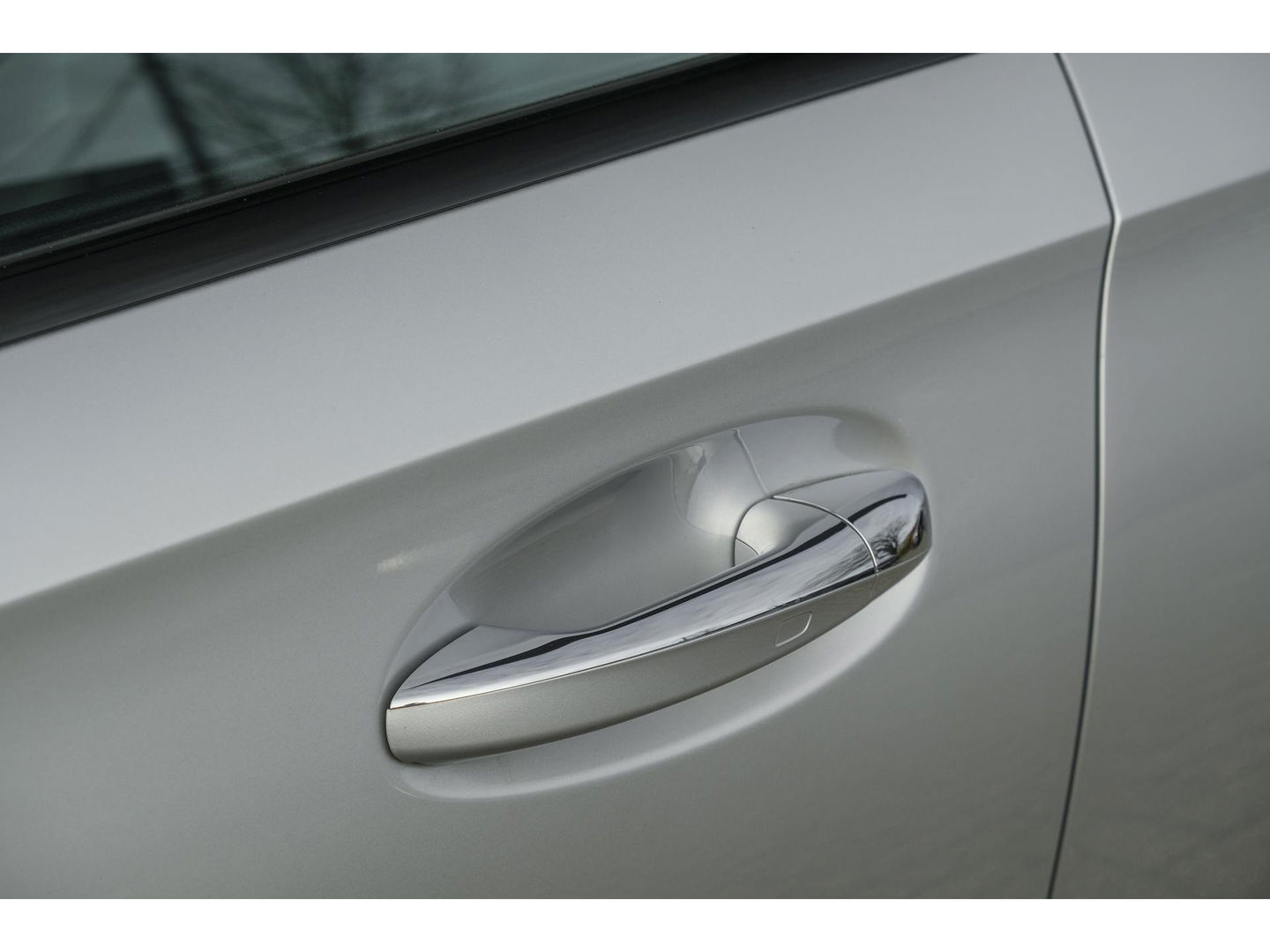 Mercedes-Benz A-Klasse A220 AMG 190pk Panoramadak Widescreen Night pakket 19" LMV Sfeerverlichting