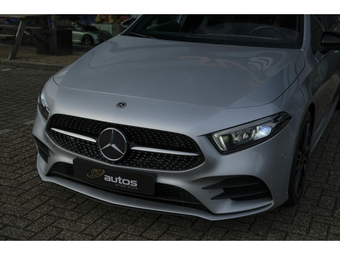 Mercedes-Benz A-Klasse A220 AMG 190pk Panoramadak Widescreen Night pakket 19" LMV Sfeerverlichting